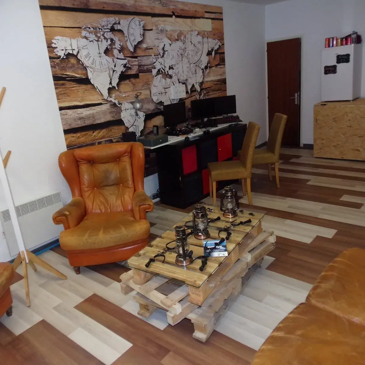 Salon d’accueil de Laeris Escape à Toulon