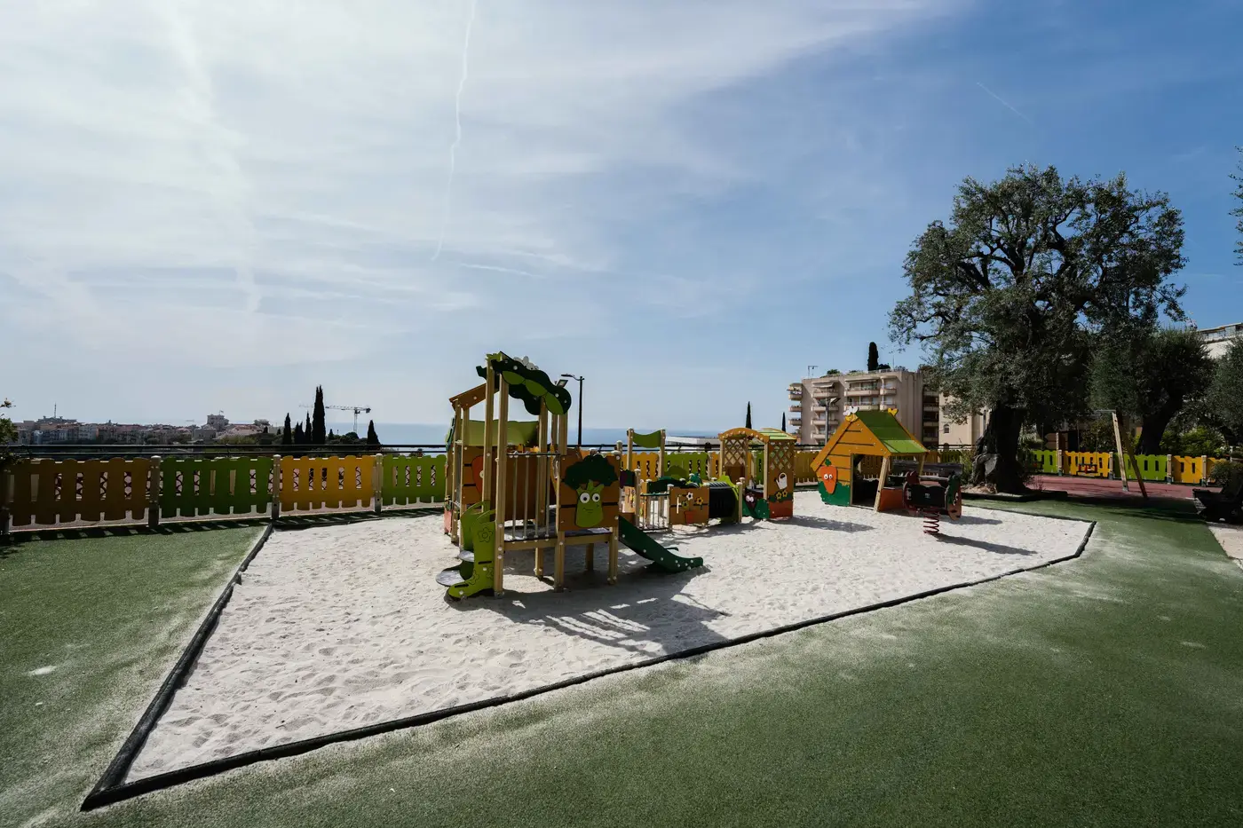 Aire de jeux sur sable du Parc Princesse-Antoinette à Monaco